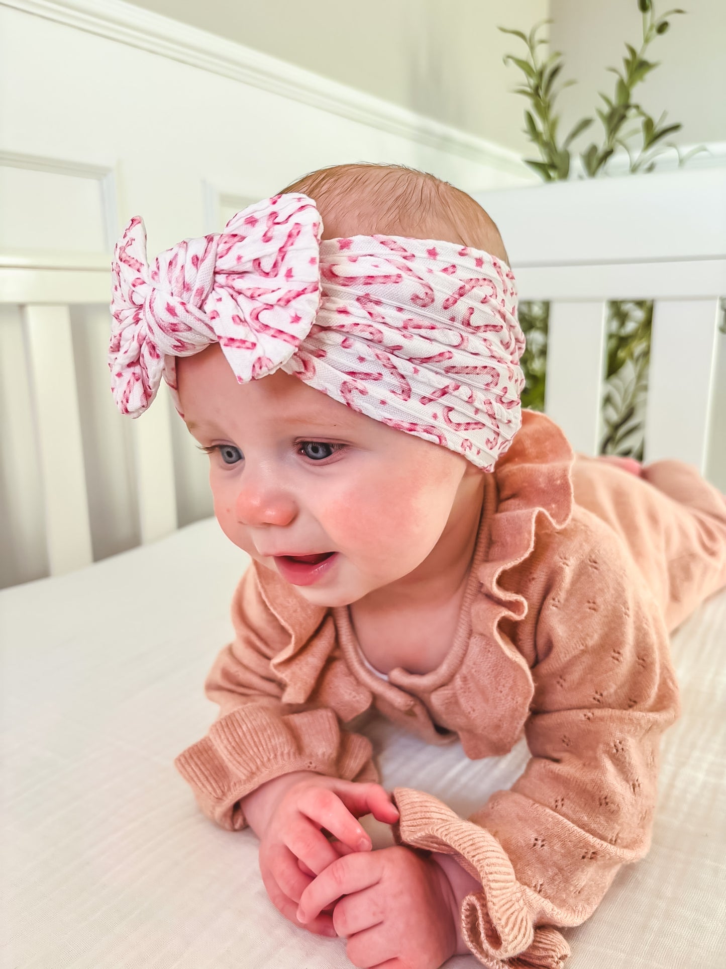 Cable knit bow headband - Candy cane Christmas
