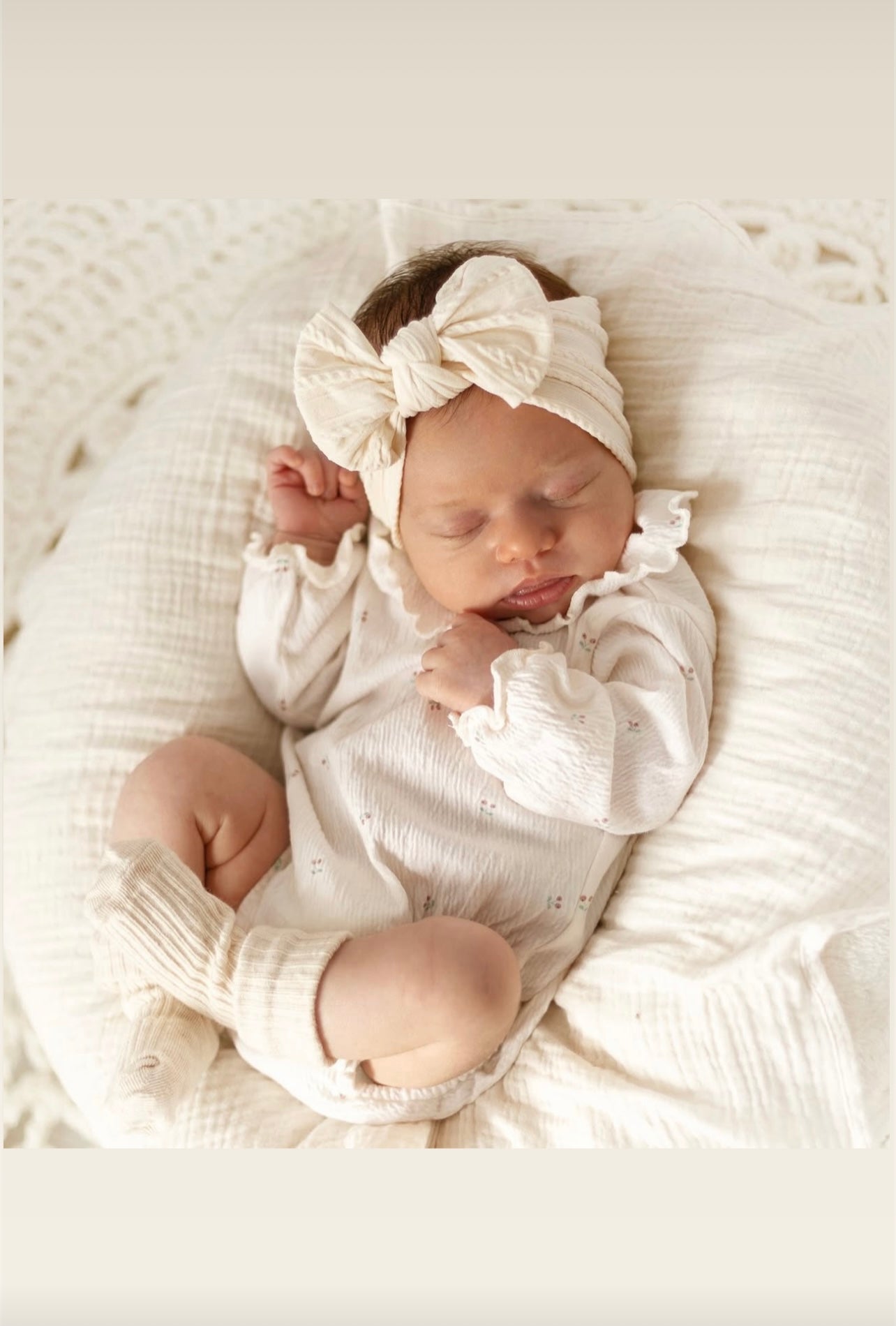 Cable knit bow headband- Cream