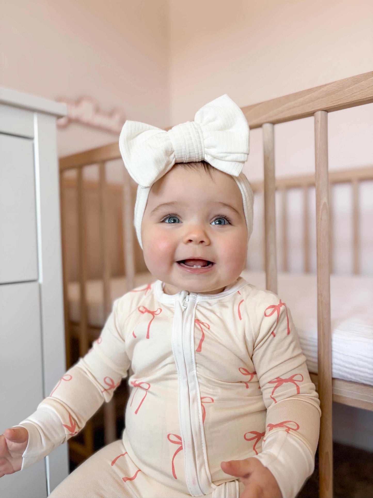 Oversized luxury chunky bow headband- White