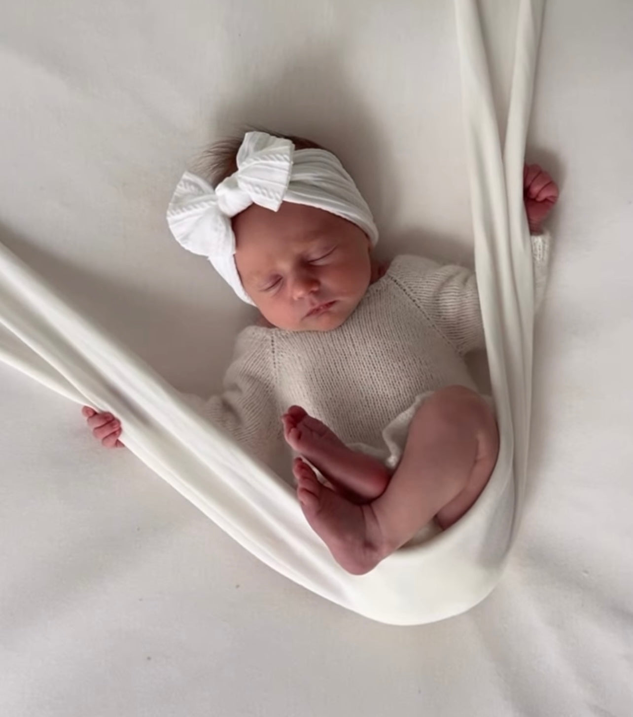 Cable Knit Bow Headband - White