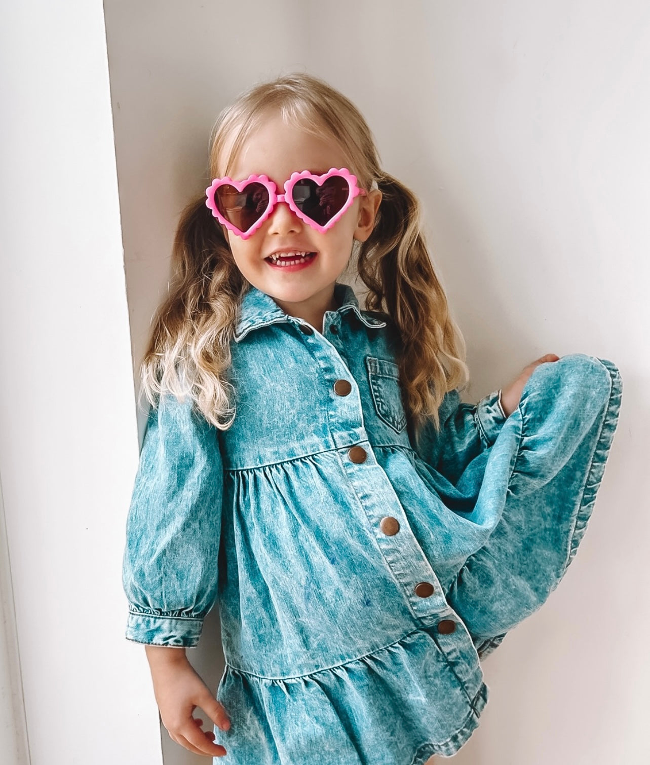 Children’s heart shaped sunglasses- Barbie pink