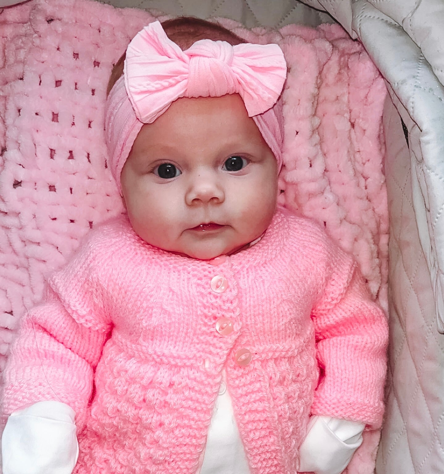 Cable knit bow headband- Pink sugar